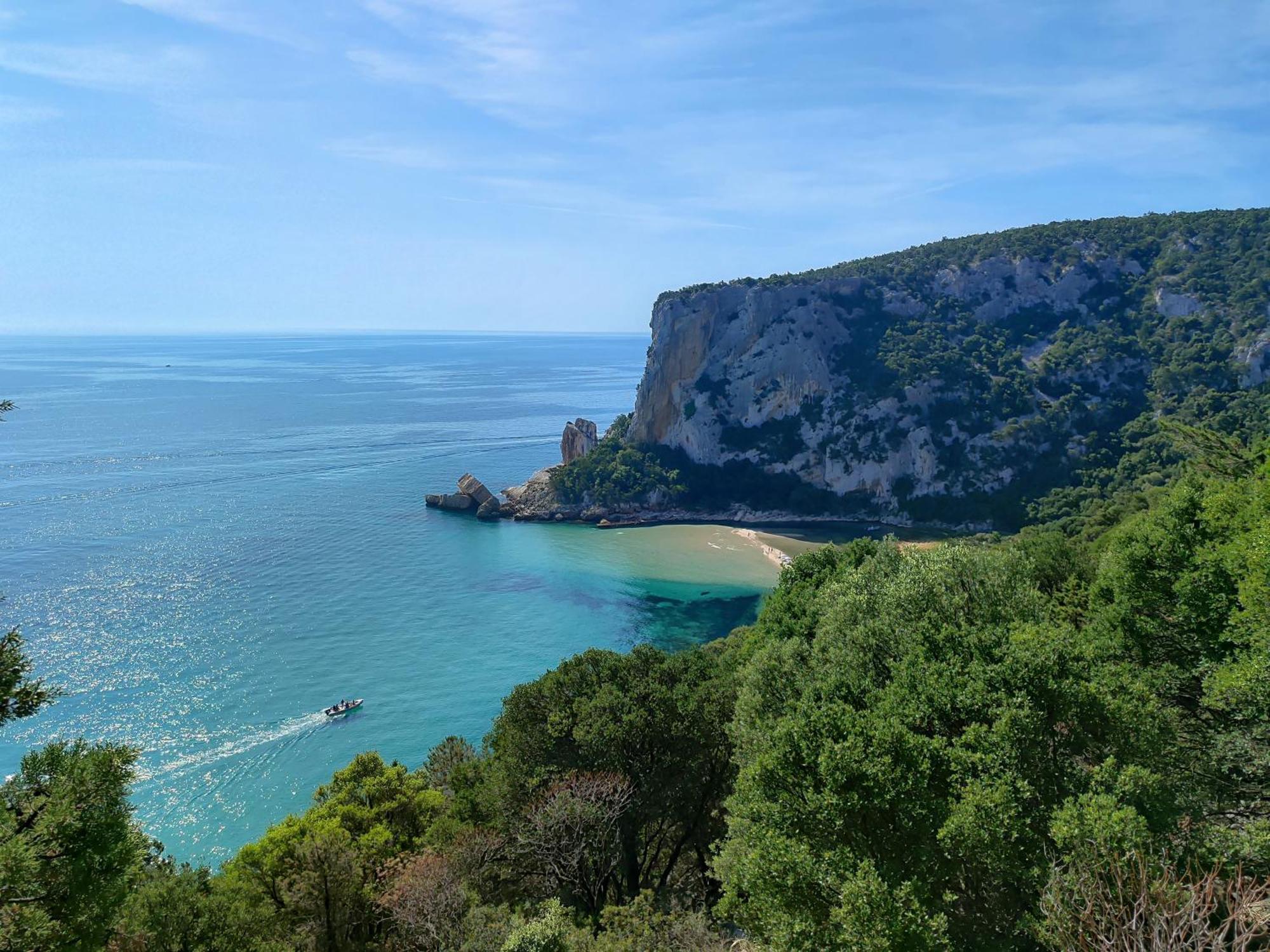Appartamento A 50 Mt Dal Mare Cala Gonone Kültér fotó